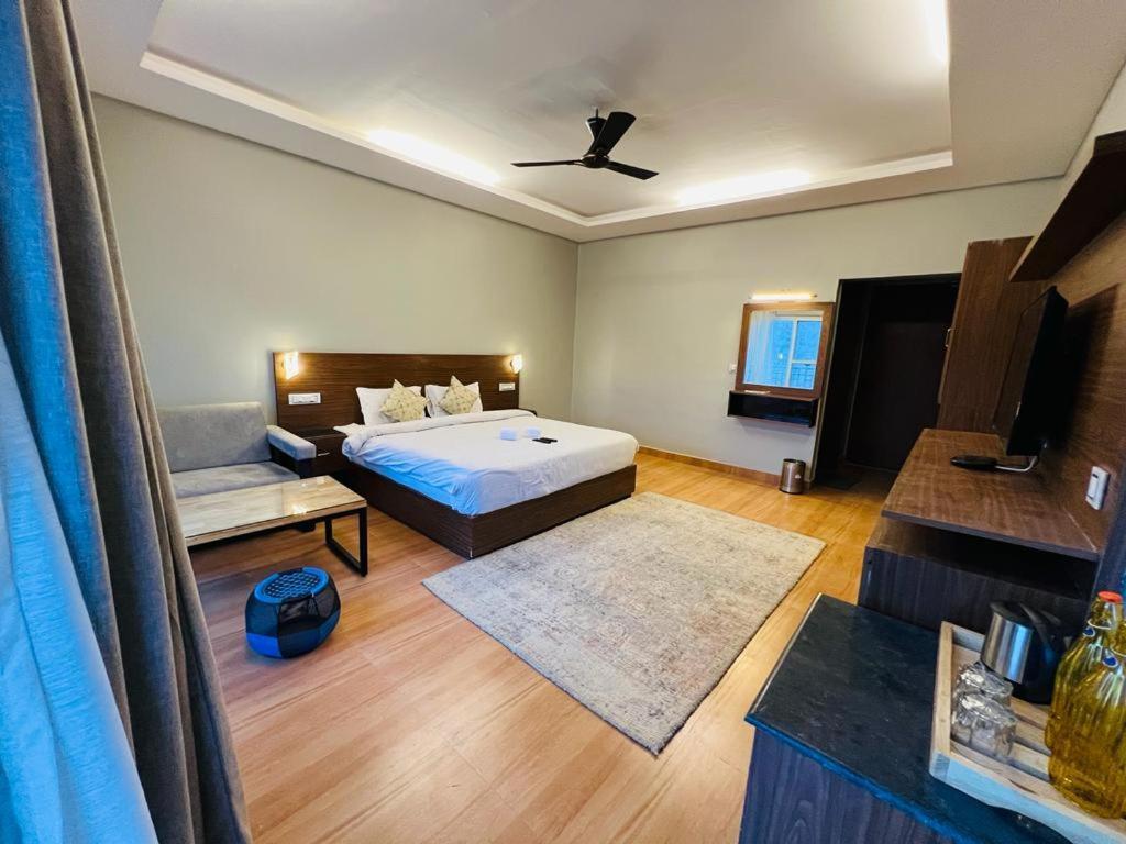 The Foresta By Orchid Hospitality & Holidays Hotel Mukteshwar Exterior foto