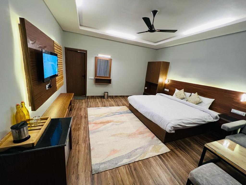 The Foresta By Orchid Hospitality & Holidays Hotel Mukteshwar Exterior foto