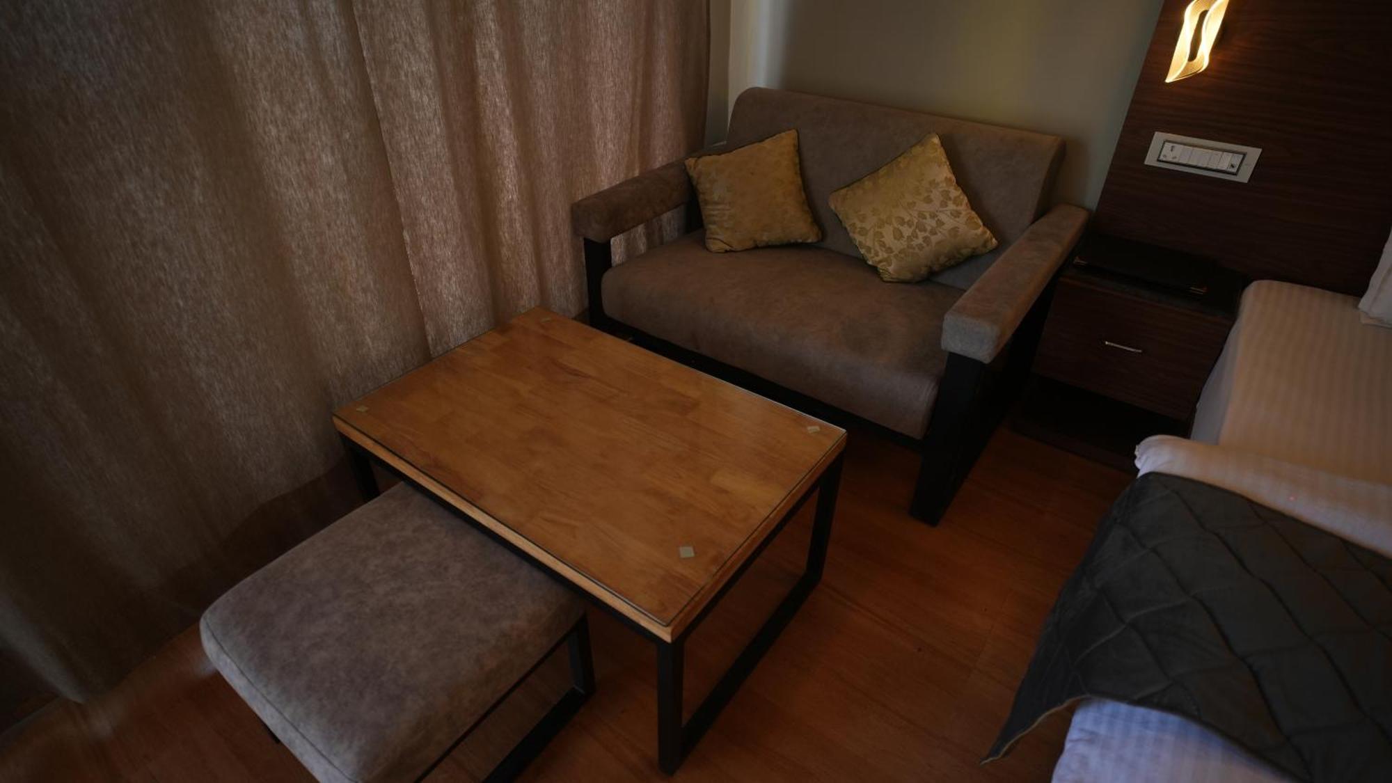 The Foresta By Orchid Hospitality & Holidays Hotel Mukteshwar Exterior foto